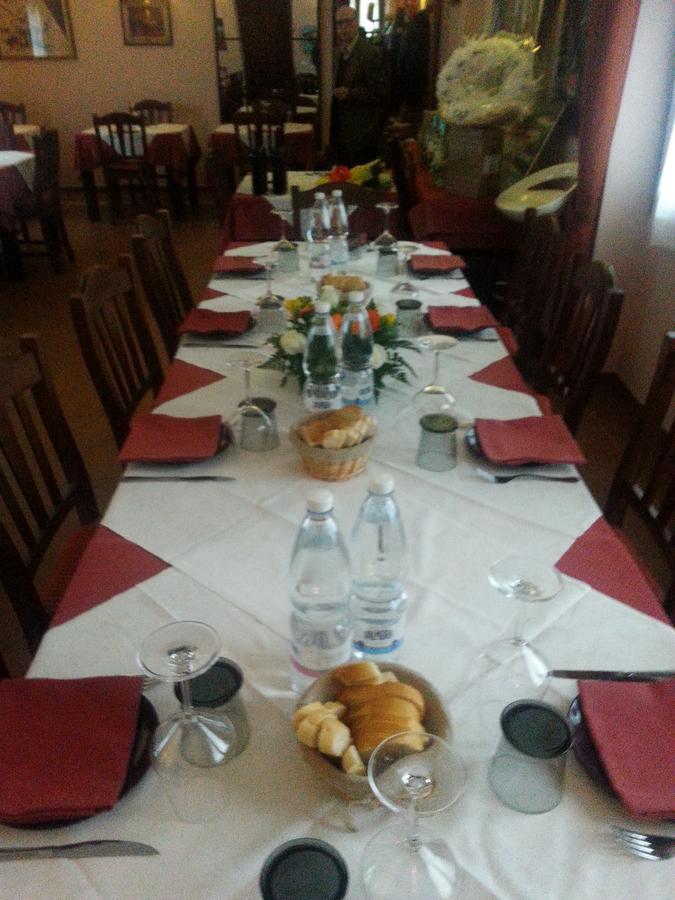 Relais Ristorante Sanfront Hotel Ponzone Buitenkant foto