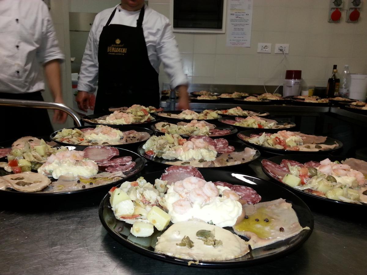 Relais Ristorante Sanfront Hotel Ponzone Buitenkant foto